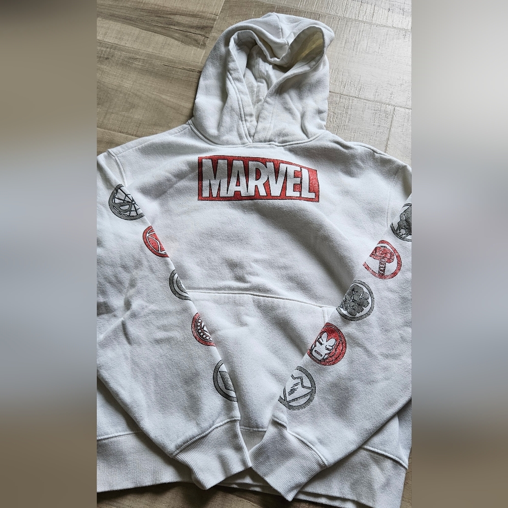 Marvel White Graphic Men's Sweater